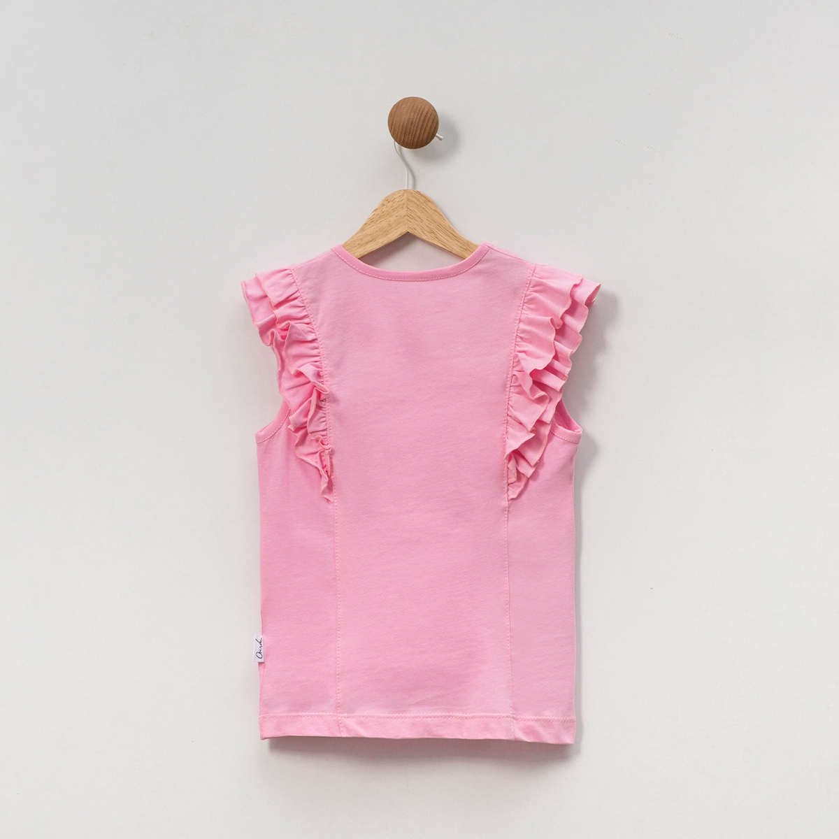 PEMBE
