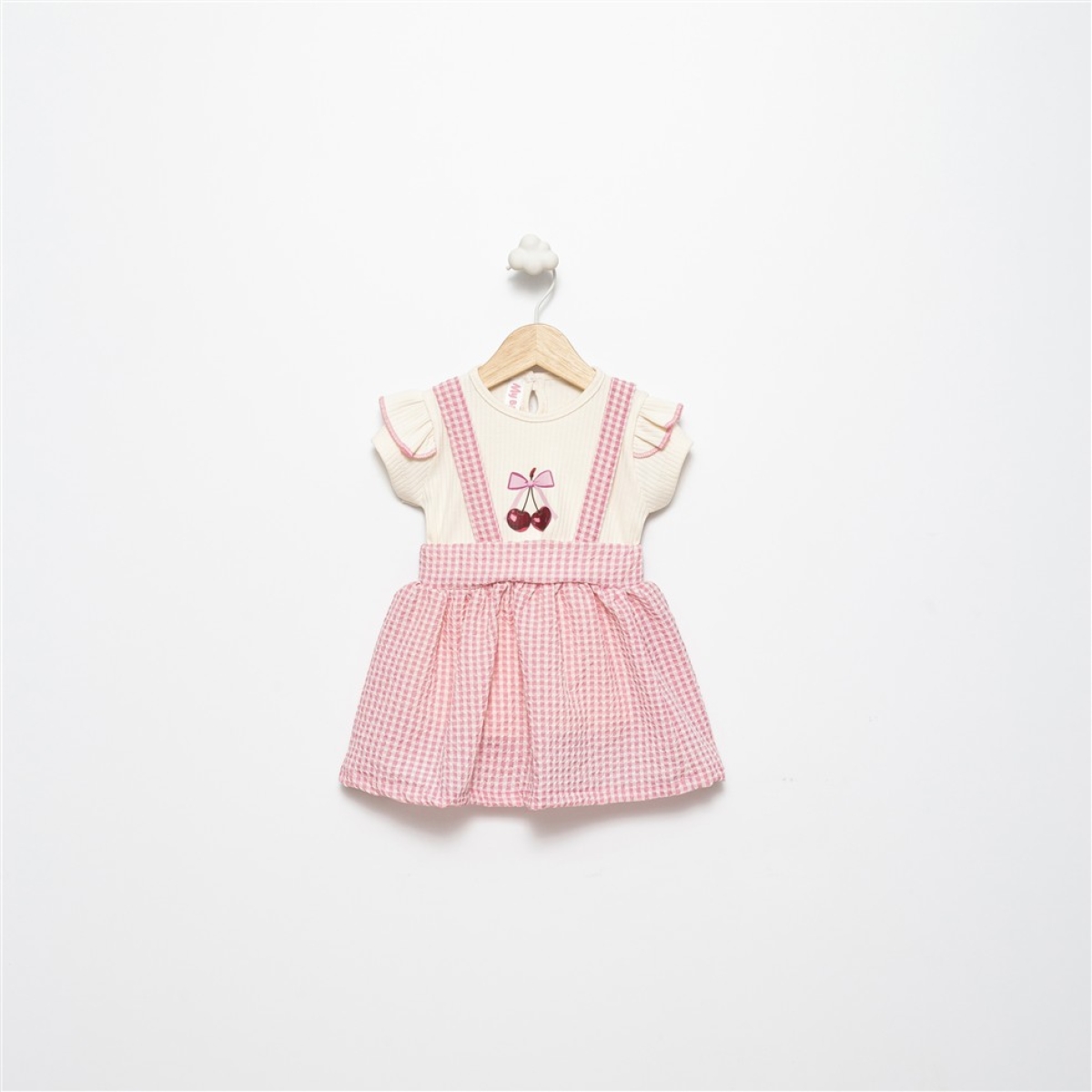 PEMBE