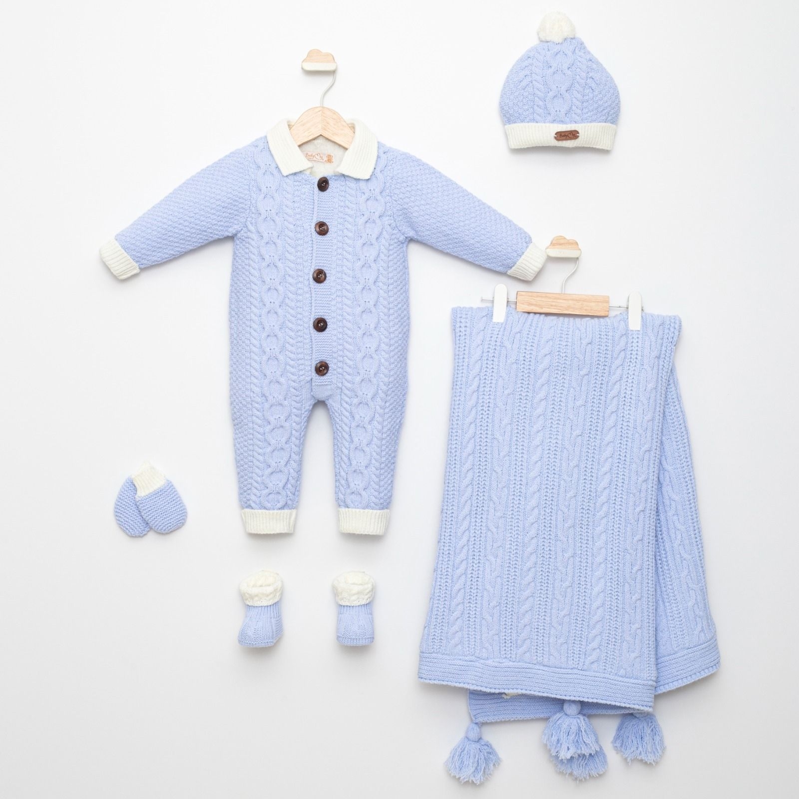 MAVİ