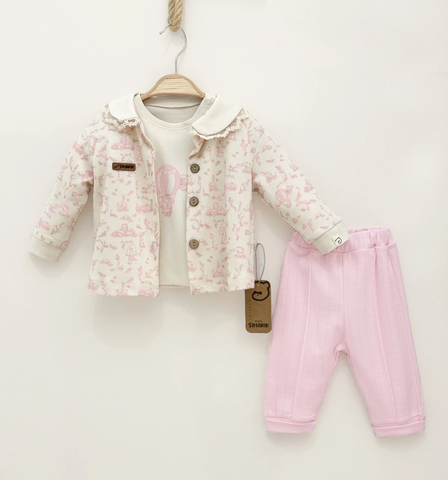 PEMBE