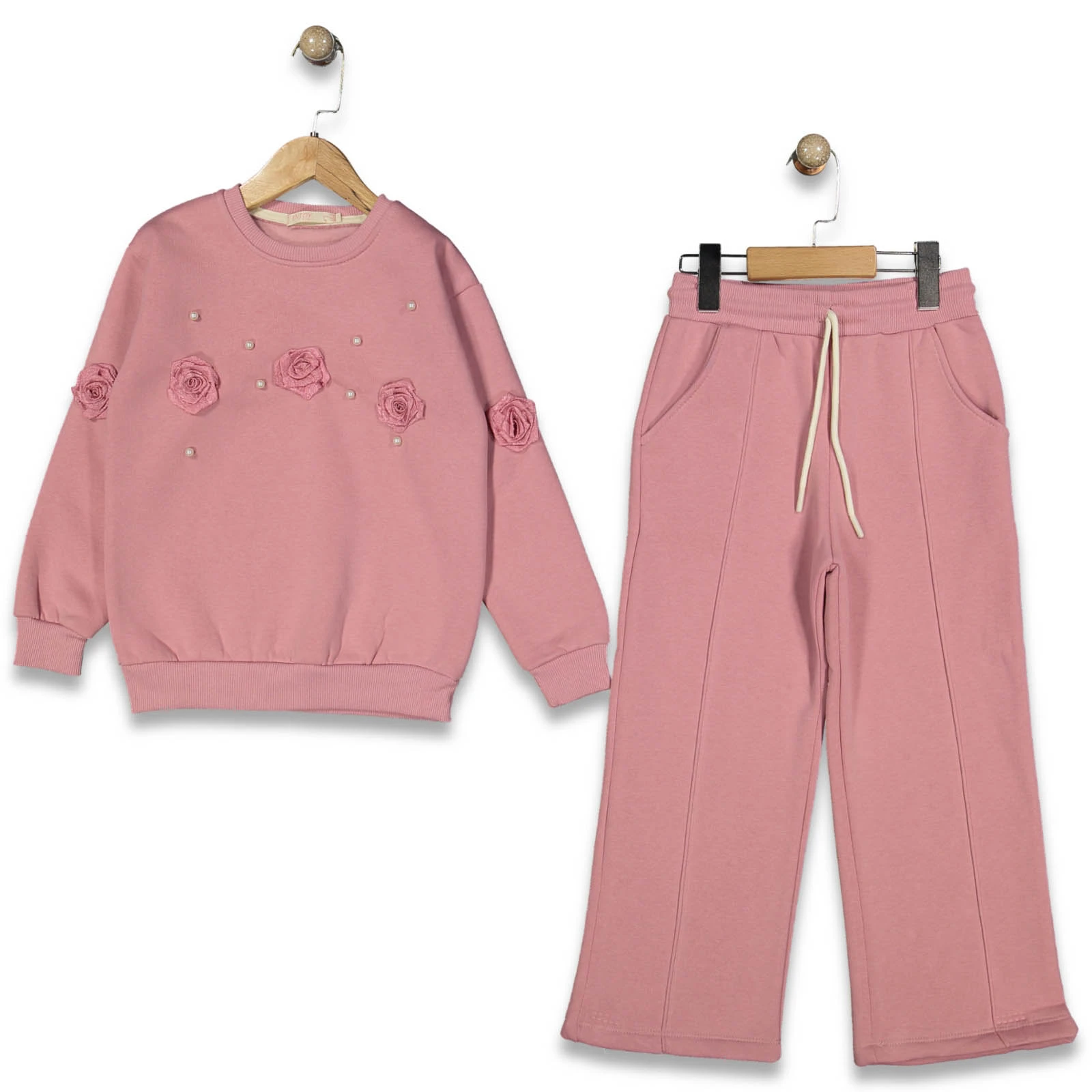 PEMBE