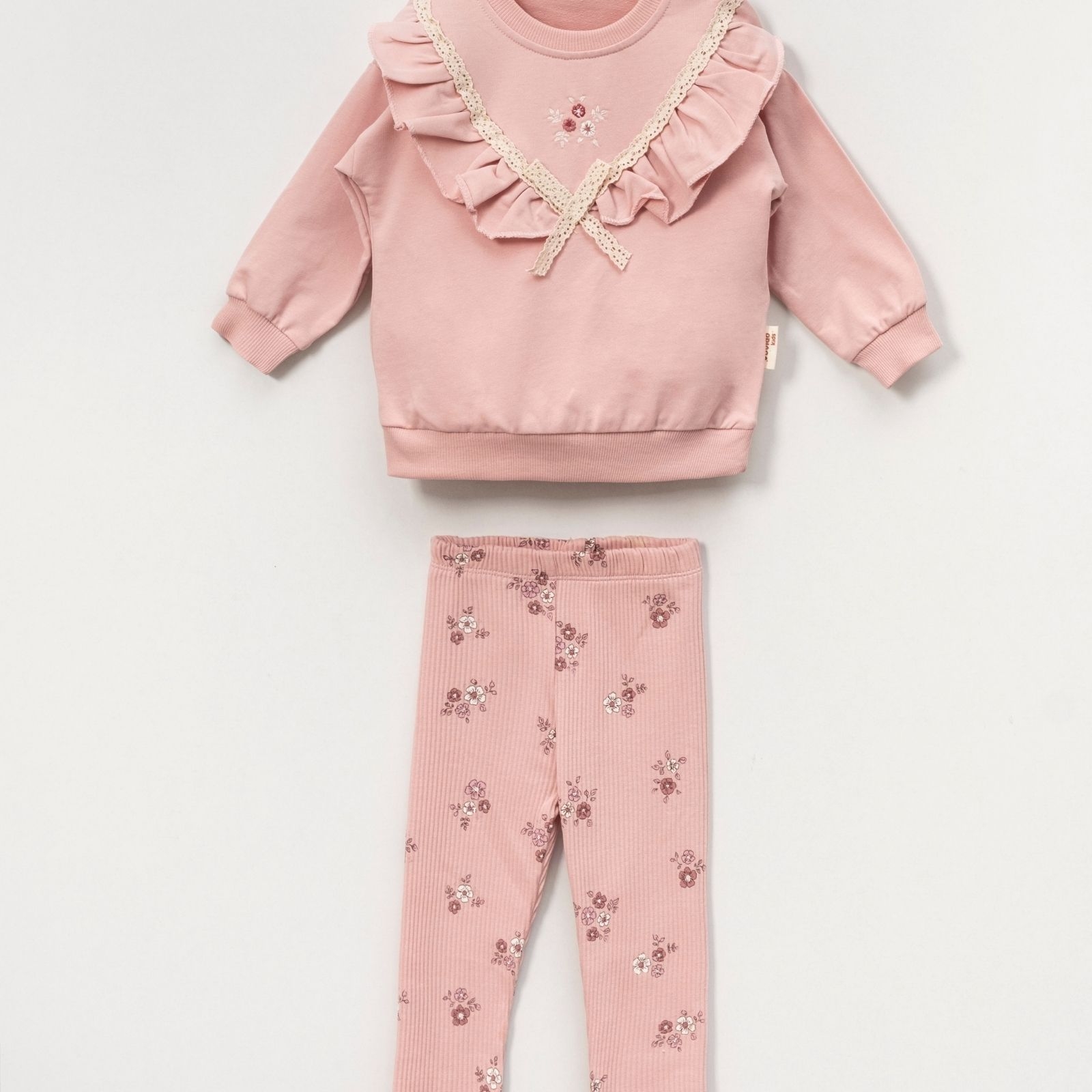 PEMBE