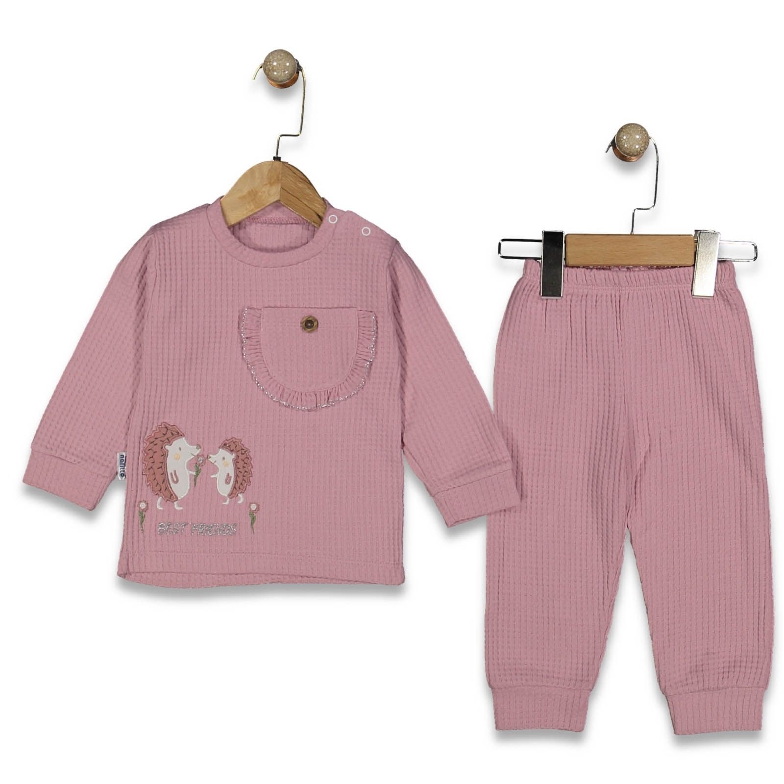 PEMBE