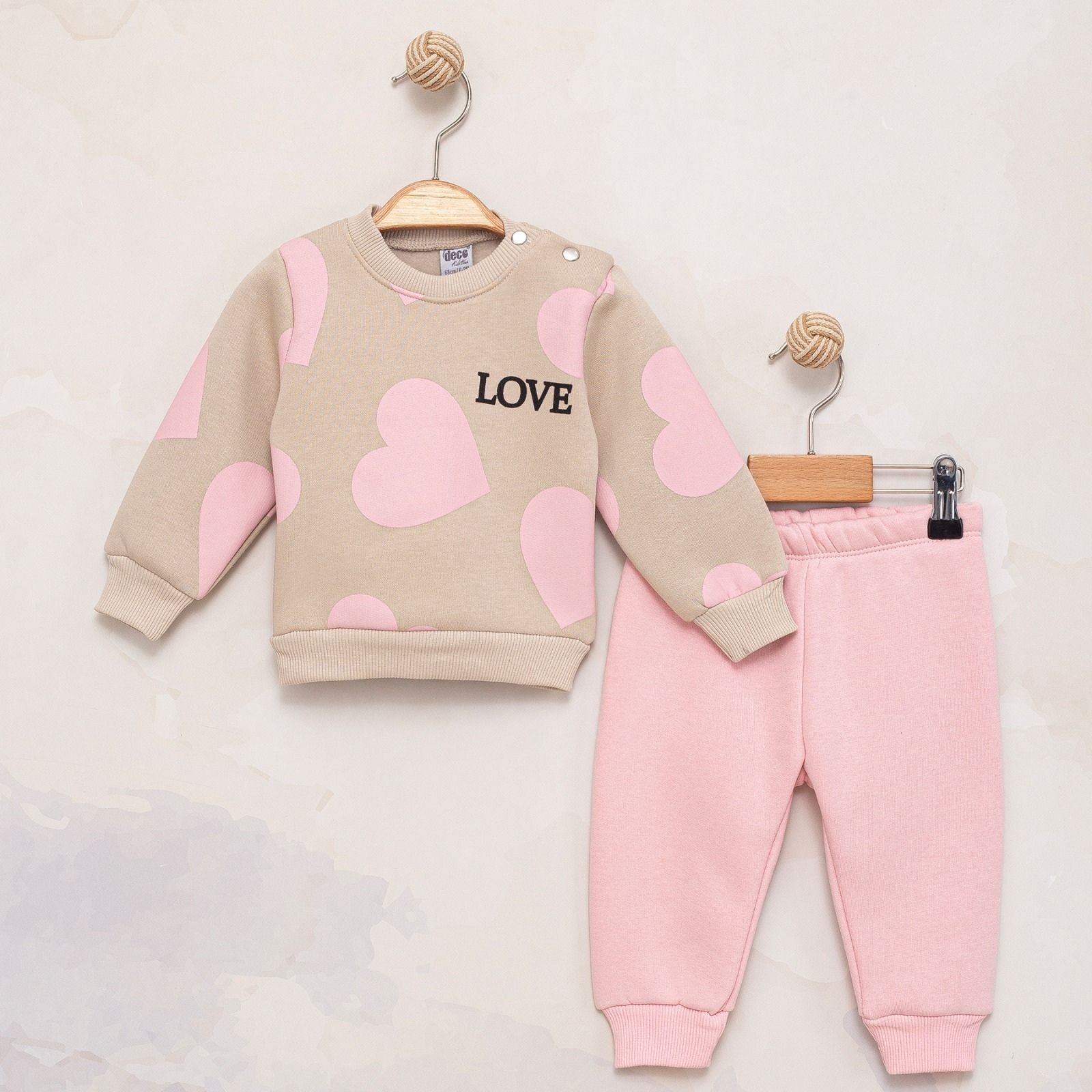 PEMBE