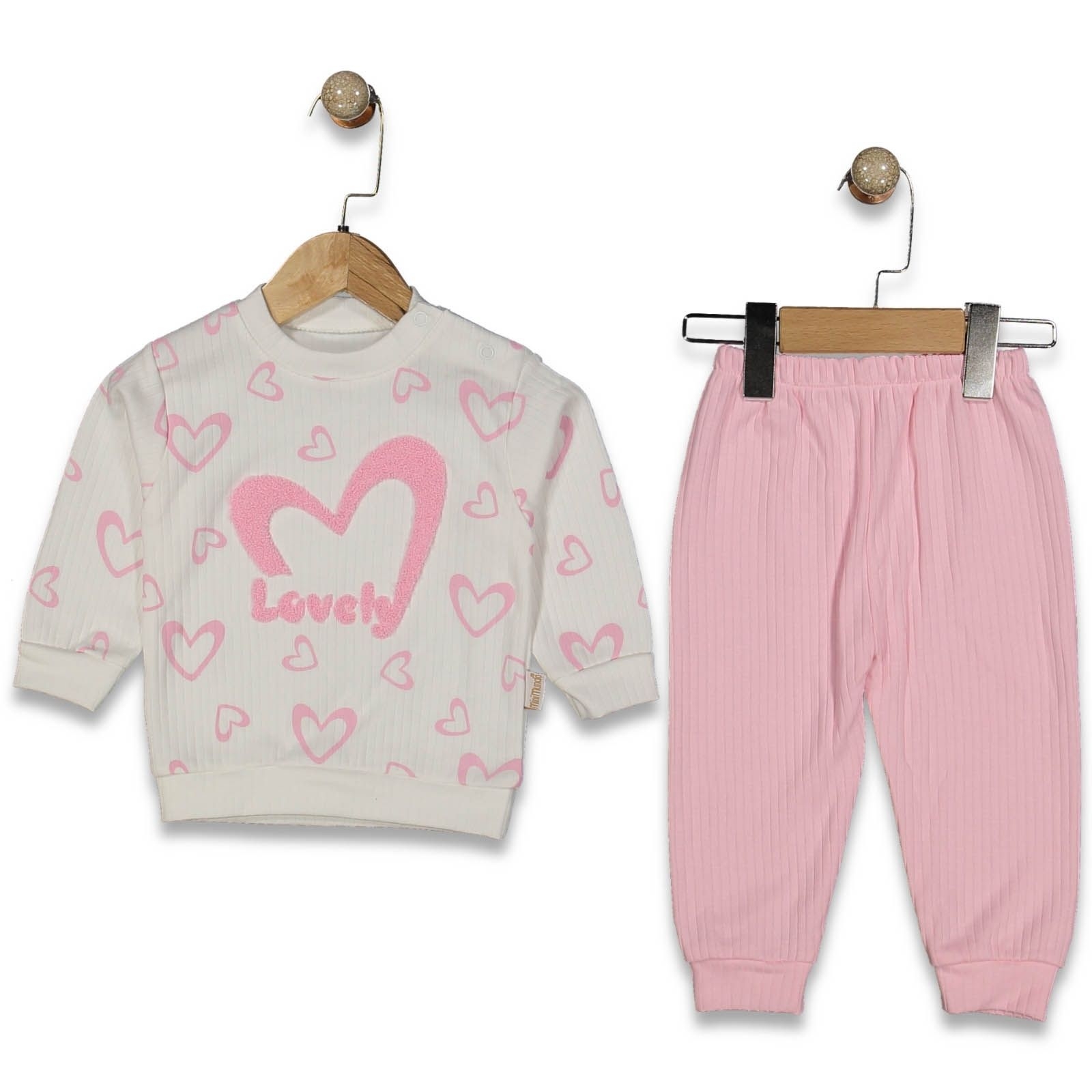 PEMBE