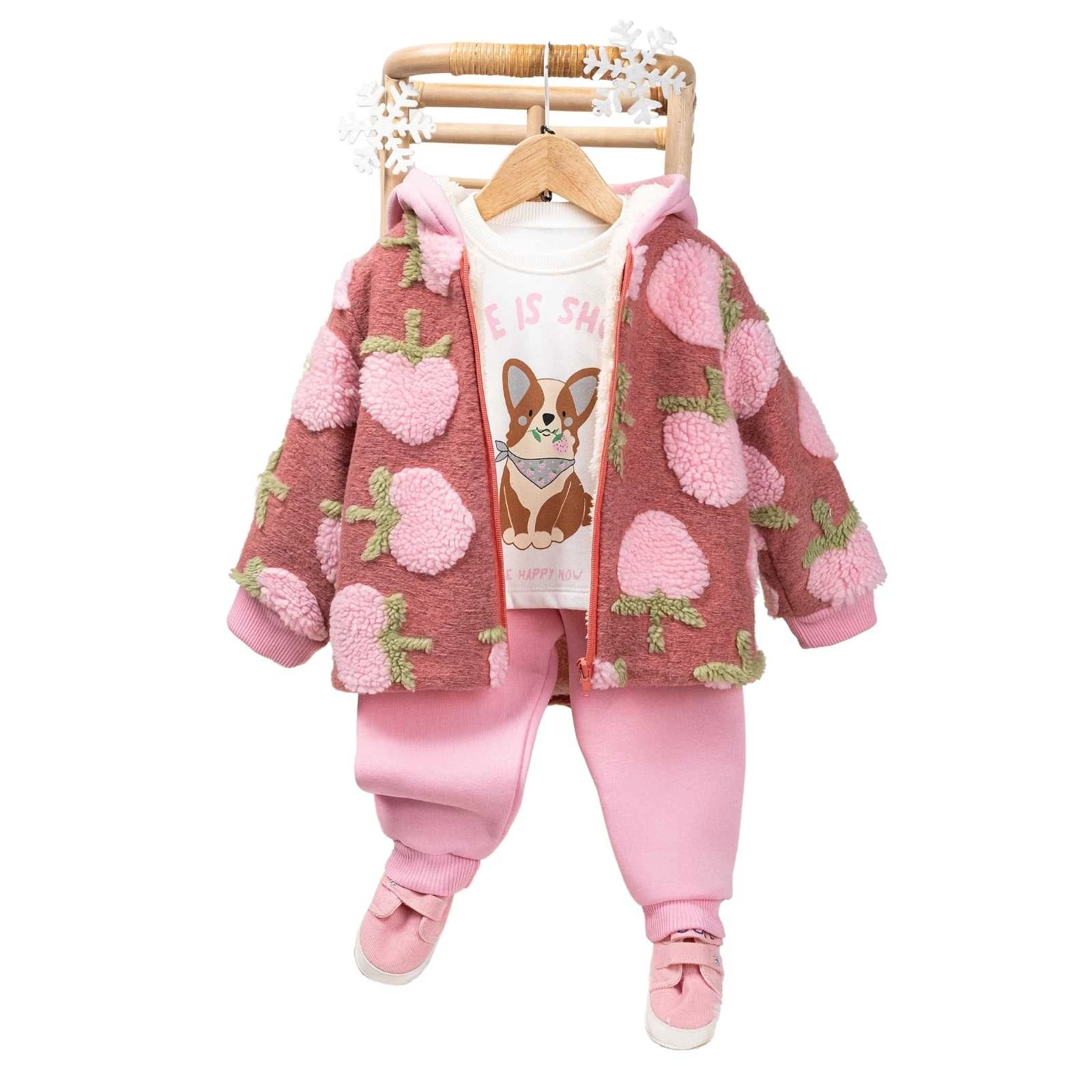PEMBE