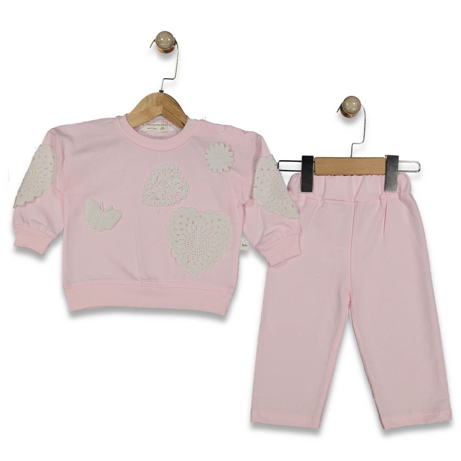 PEMBE