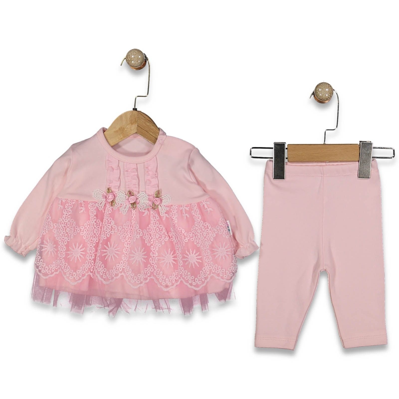 PEMBE