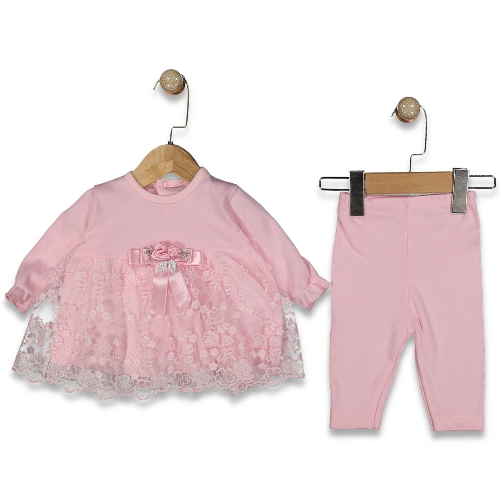 PEMBE