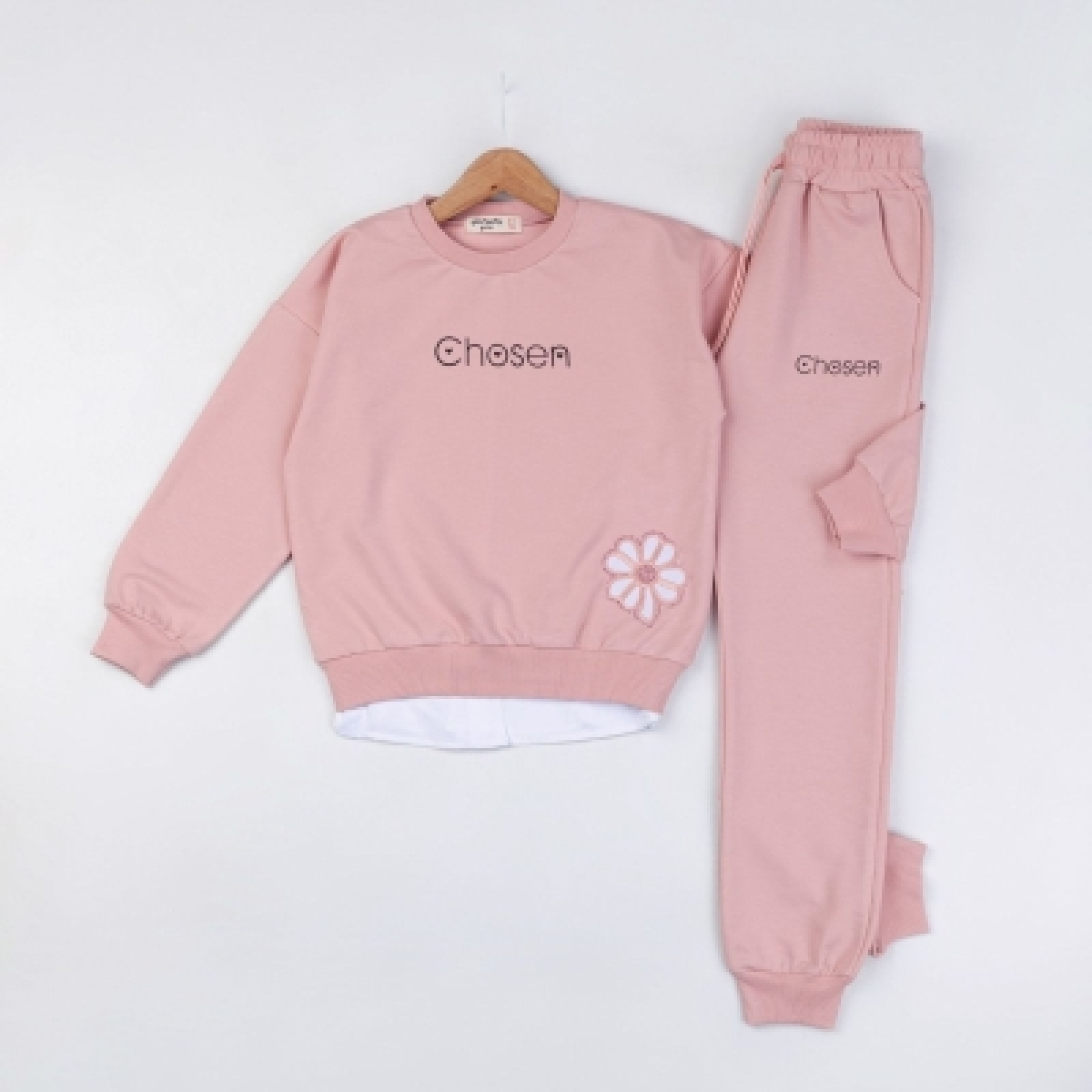 PEMBE