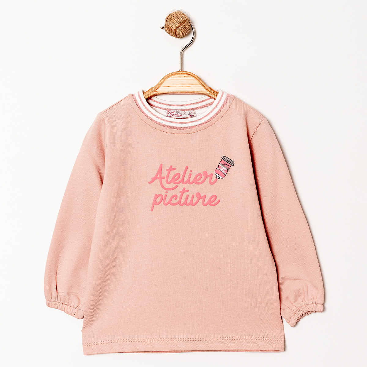 PEMBE