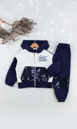 3İP KAPŞONLU HIRKALI TAKIM