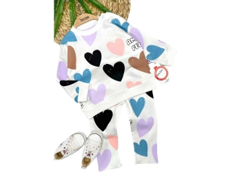 KIZ 9/24 AY RENKLİ KALP  BASKILI TAKIM