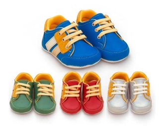 UNISEX / AY METİN ŞERİTLİ SPOR