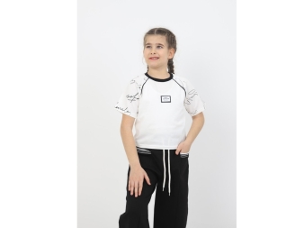 KIZ 6/9 YAŞ ÇİFT EL YAZILI BASKILI TİŞÖRT