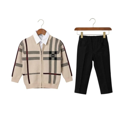 ERKEK 2/5 YAŞ 3LÜ BURBERY HIRKA TRİKO TAKIM