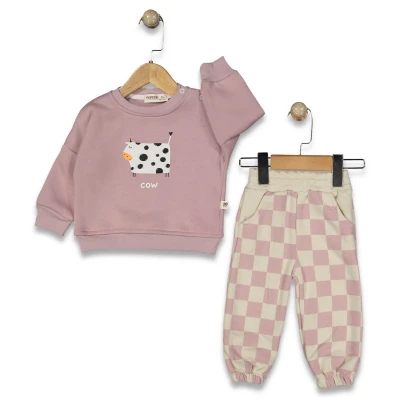 KOYU PEMBE