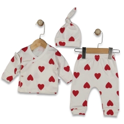 KIZ 0/6 AY BÜYÜK KALP BASKILI ŞAPKALI TULUM