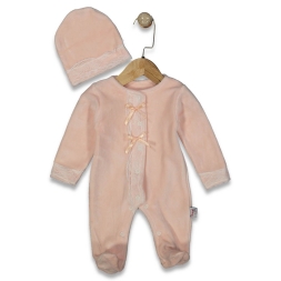 KIZ 0/6 AY ŞAPKALI FİYONKLU KADİFE TULUM