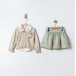 KIZ 2/5 YAŞ ÇİÇEKLİ TRİKO YELEKLİ 3 LÜ TAKIM