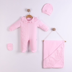 PEMBE