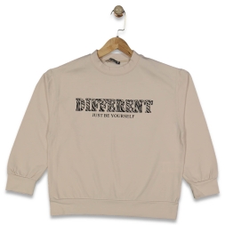 KIZ 9/12 YAŞ DIFFERENT BASKILI SWEAT