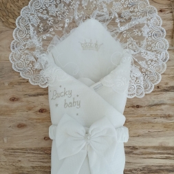 UNISEX 1/24 AY BAL PETEĞİ TAÇLI LUCKY BABY KUMRU K